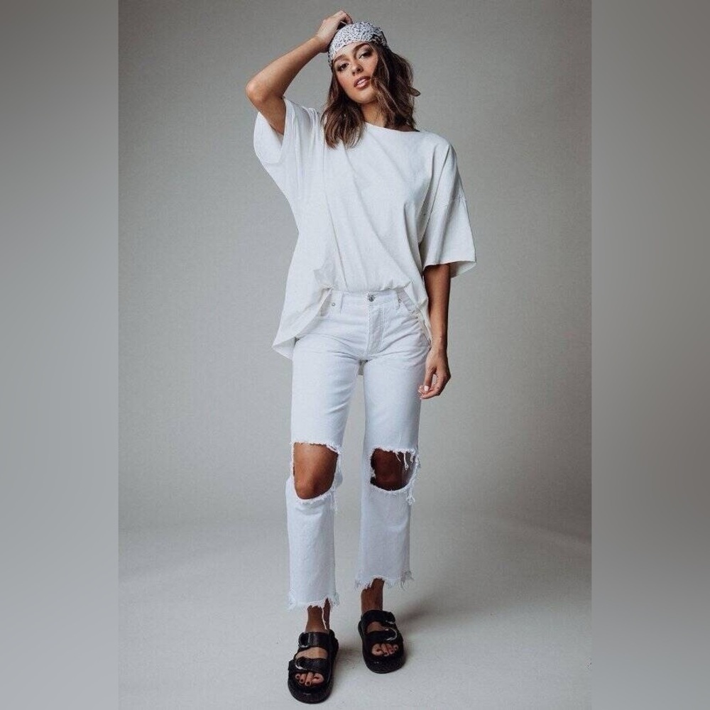 We the free Maggie Mid Rise Straight Leg Distressed Jeans Optic White Sz 26